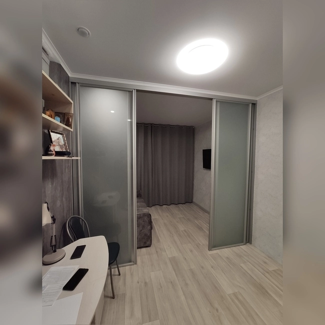    Межкомнатная перегородка из закалённого стекла, фотография 2